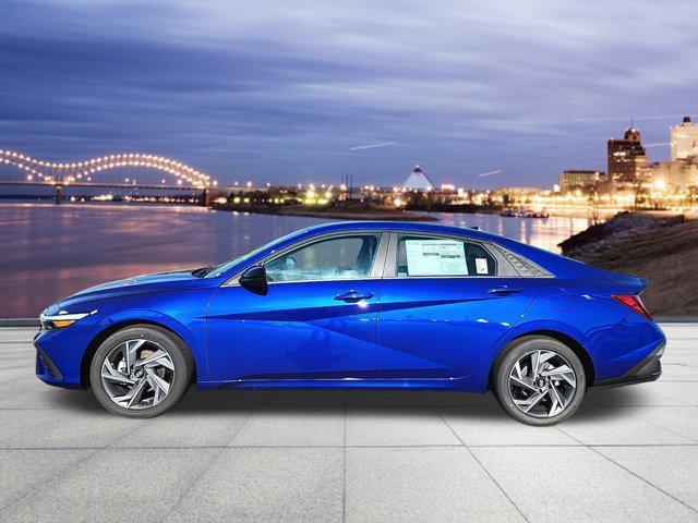Photo of 2025 Intense Blue Hyundai ELANTRA