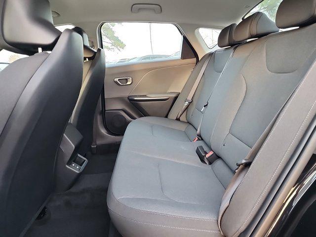 Photo of 2025 Aurora Black Pearl Kia K4