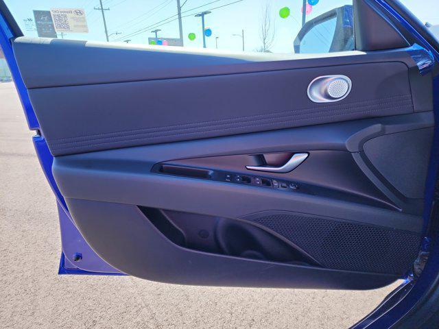 Photo of 2025 Intense Blue Hyundai ELANTRA