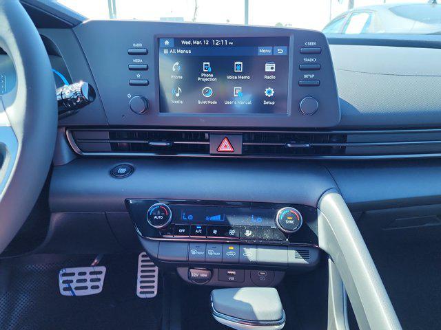 Photo of 2025 Fluid Metal Hyundai ELANTRA