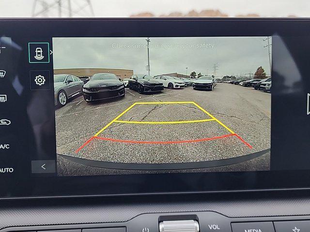 Photo of 2025 Aurora Black Pearl Kia K4