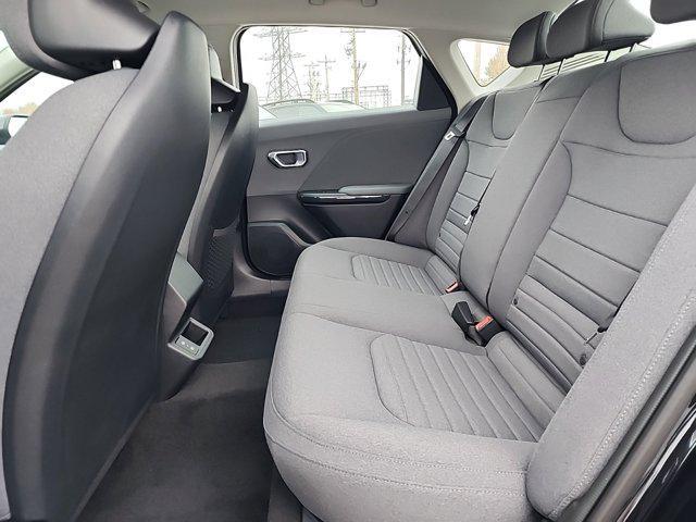 Photo of 2025 Aurora Black Pearl Kia K4
