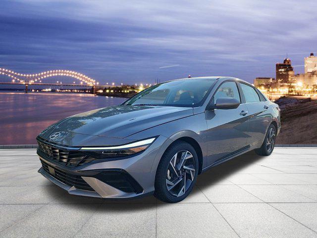 Photo of 2025 Fluid Metal Hyundai ELANTRA
