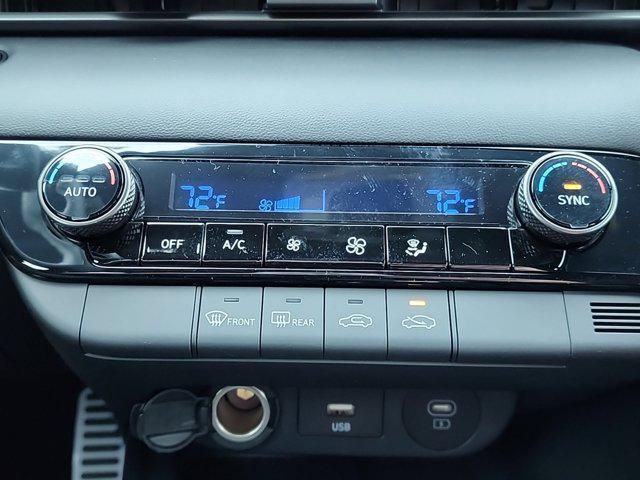 Photo of 2025 Amazon Gray Hyundai ELANTRA
