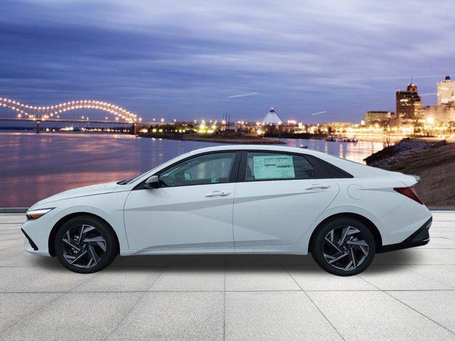 Photo of 2025 Serenity White Hyundai ELANTRA