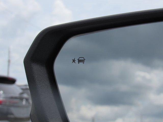 Photo of 2023 Sterling Gray Metallic Chevrolet Equinox