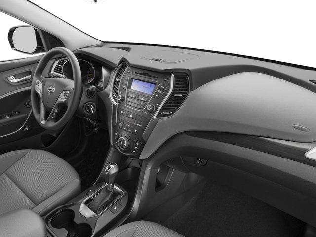 Photo of 2016 Circuit Silver Hyundai SANTA FE