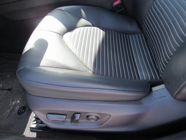 Photo of 2021 Super White Toyota Camry