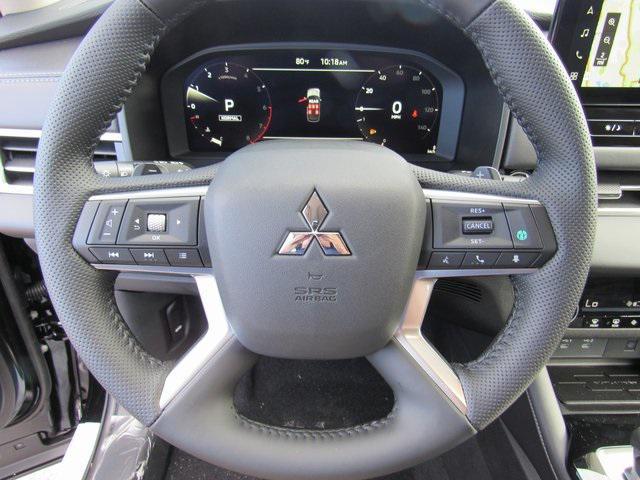 Photo of 2025 Black Diamond Mitsubishi Outlander