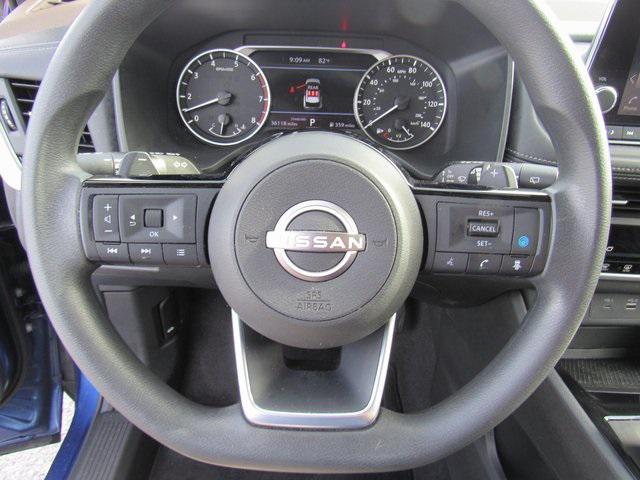 Photo of 2023 Caspian Blue Metallic Nissan Rogue
