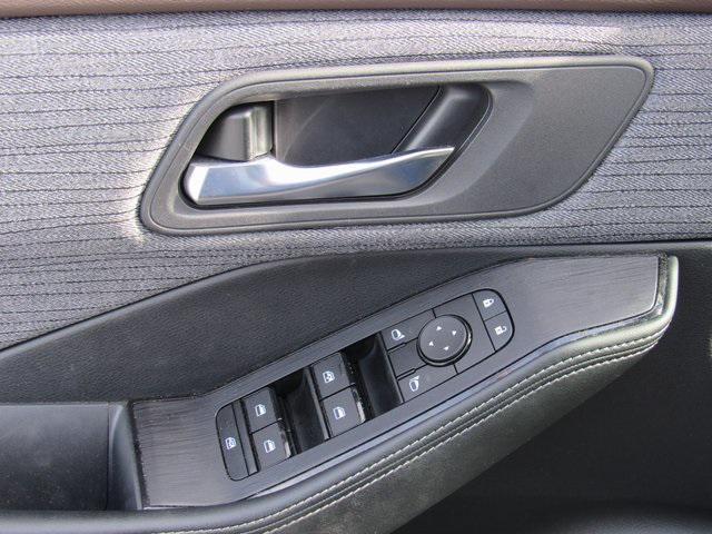 Photo of 2023 Caspian Blue Metallic Nissan Rogue