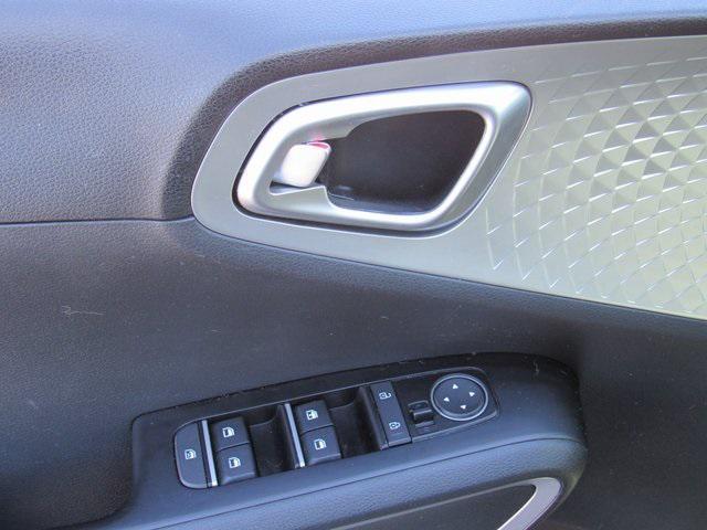 Photo of 2021 Gravity Gray Kia Soul