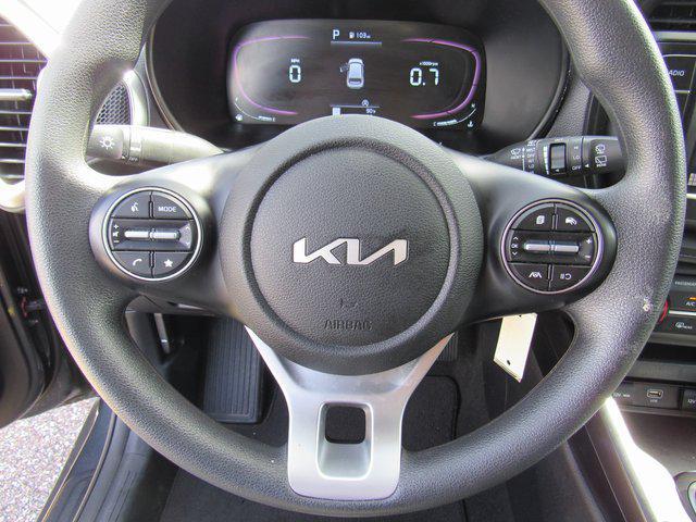 Photo of 2023 Gravity Gray Kia Soul