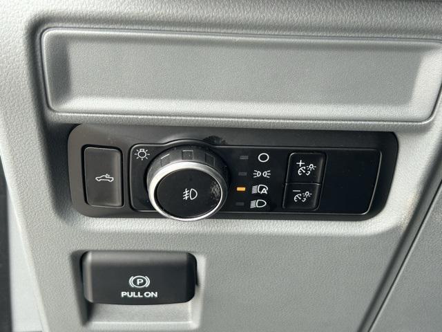 Photo of 2023 Oxford White Ford F-150