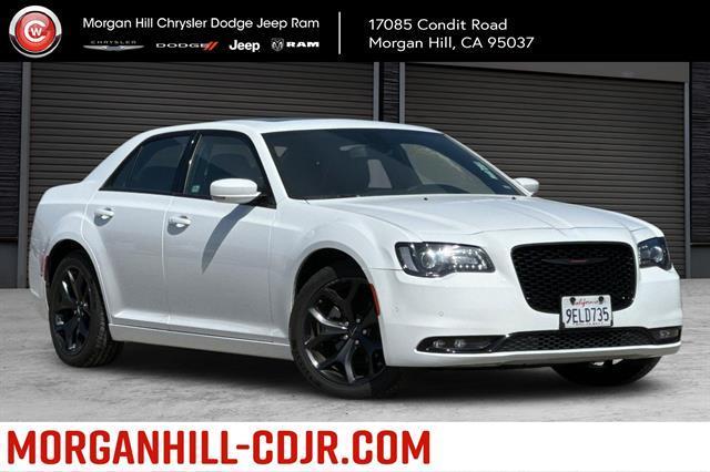 2023 Chrysler 300