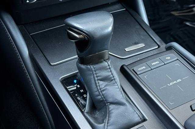 Photo of 2022 Cloudburst Gray Lexus ES 350