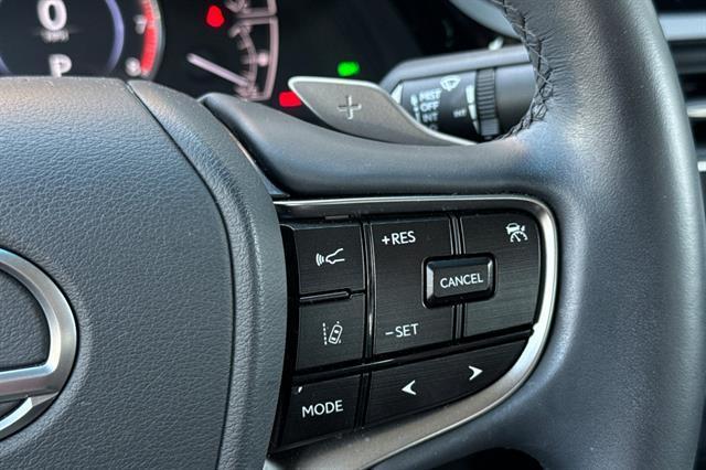 Photo of 2022 Cloudburst Gray Lexus ES 350
