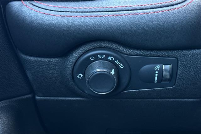 Photo of 2023 White Knuckle Dodge Durango