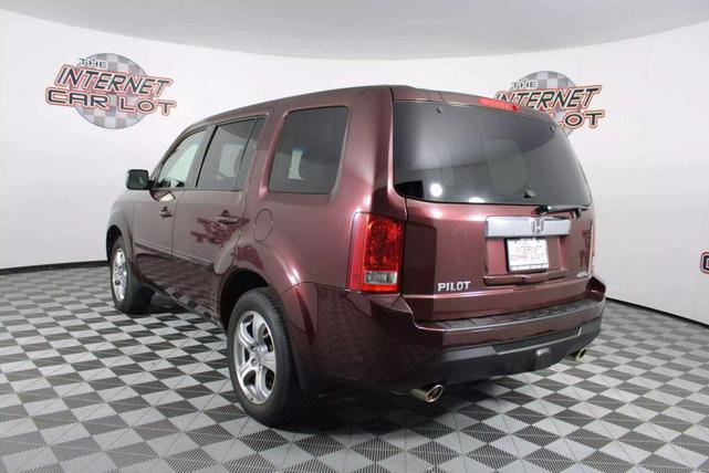 Photo of 2014 Dark Cherry Pearl Honda Pilot