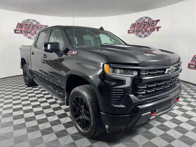 Photo of 2022 Black Chevrolet Silverado 1500