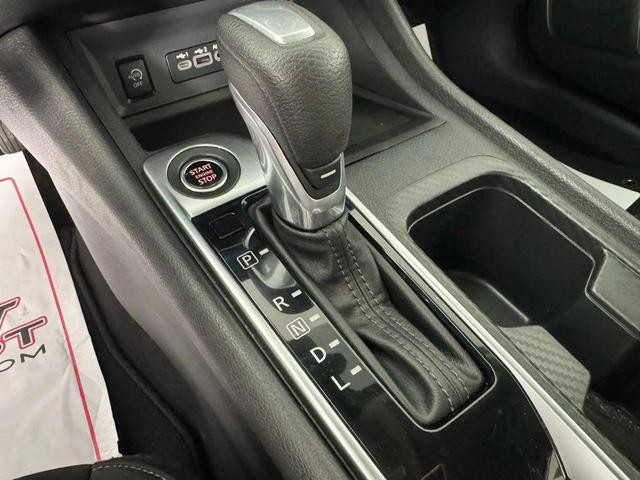 Photo of 2024 Super Black Nissan Sentra