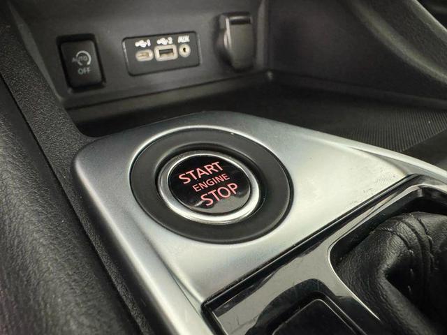 Photo of 2024 Super Black Nissan Sentra