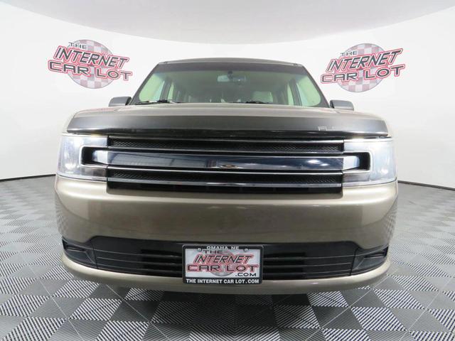 Photo of 2014 Mineral Gray Metallic Ford Flex