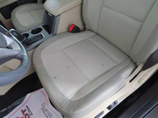 Photo of 2014 Mineral Gray Metallic Ford Flex