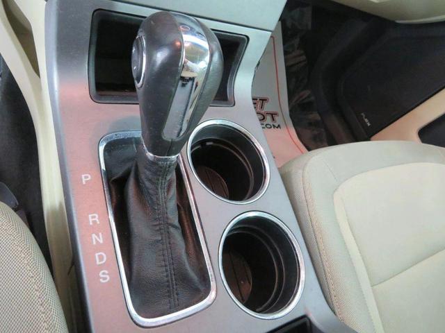 Photo of 2014 Mineral Gray Metallic Ford Flex