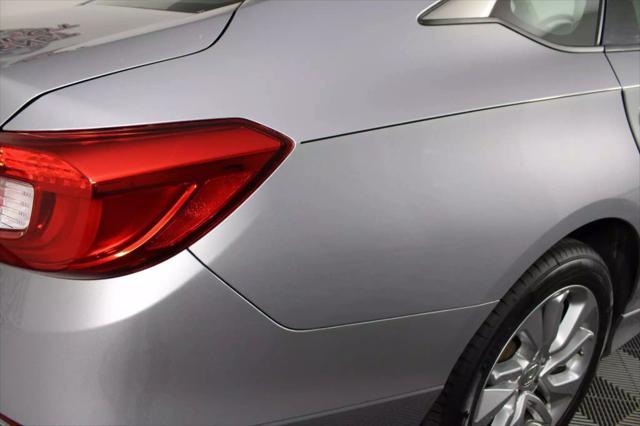 Photo of 2020 Lunar Silver Metallic Honda Accord
