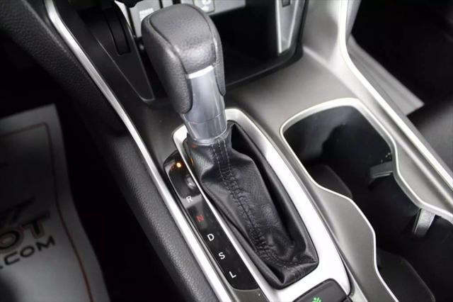 Photo of 2020 Lunar Silver Metallic Honda Accord