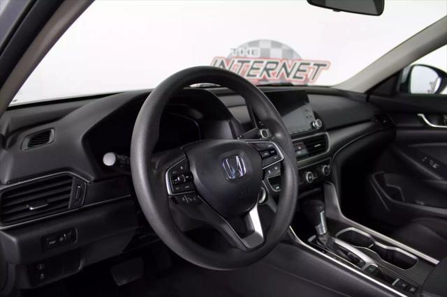 Photo of 2020 Lunar Silver Metallic Honda Accord