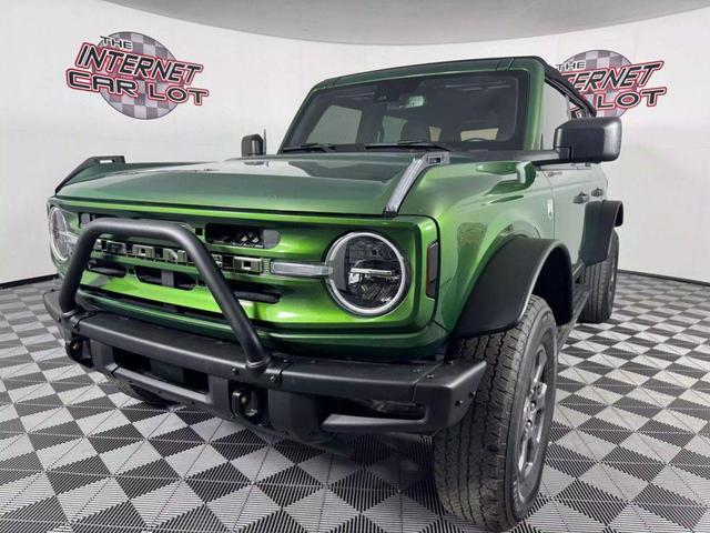 Photo of 2022 Green Ford Bronco