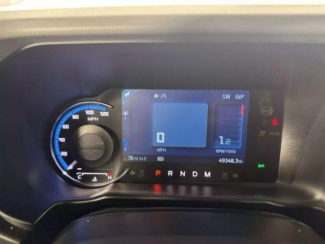 Photo of 2022 Green Ford Bronco