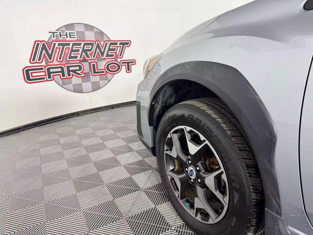 Photo of 2018 Ice Silver Metallic Subaru Crosstrek