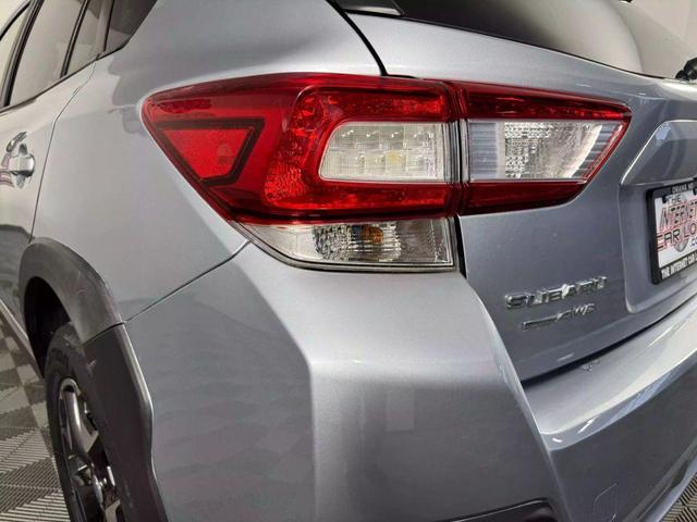 Photo of 2018 Ice Silver Metallic Subaru Crosstrek