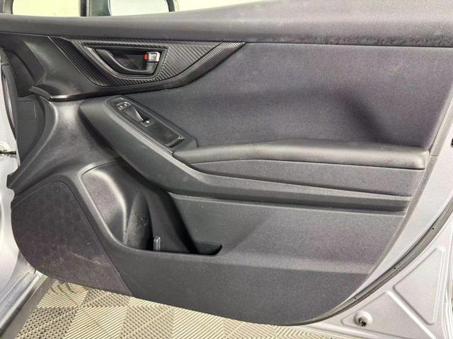 Photo of 2018 Ice Silver Metallic Subaru Crosstrek