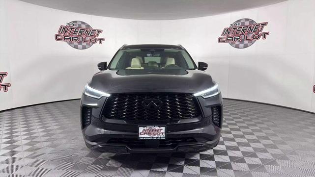 Photo of 2024 Mineral Black INFINITI QX60