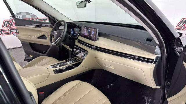 Photo of 2024 Mineral Black INFINITI QX60