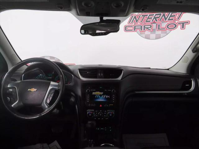 Photo of 2017 White Chevrolet Traverse