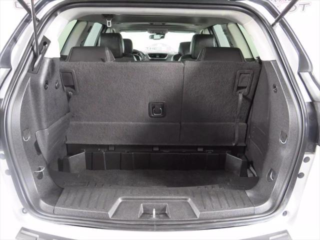 Photo of 2017 White Chevrolet Traverse