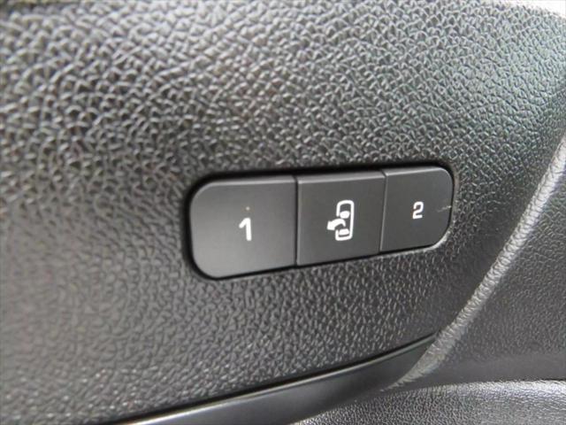 Photo of 2017 White Chevrolet Traverse