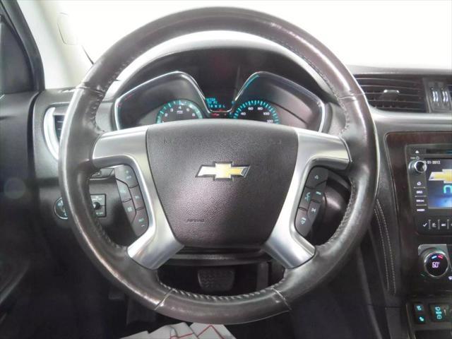 Photo of 2017 White Chevrolet Traverse