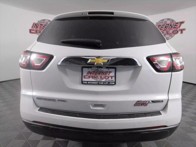 Photo of 2017 White Chevrolet Traverse