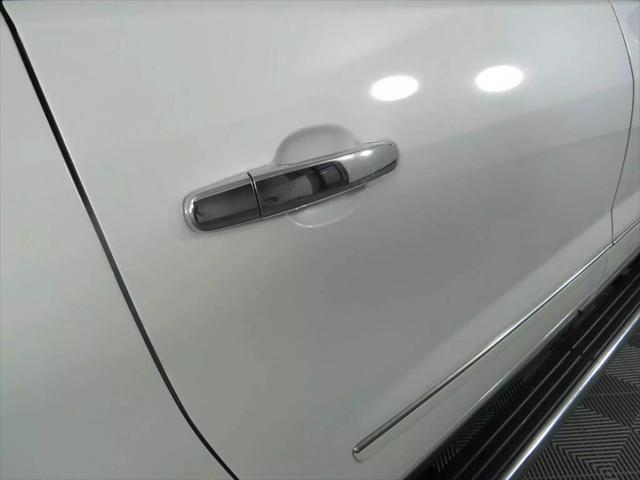 Photo of 2017 White Chevrolet Traverse
