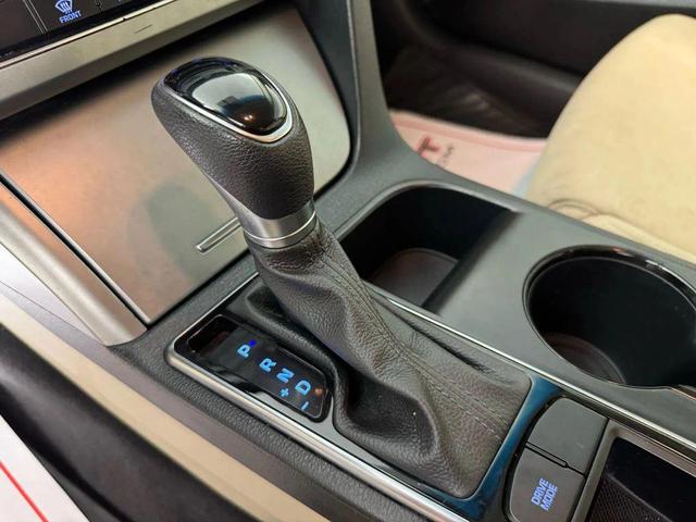 Photo of 2017 Blue Hyundai SONATA
