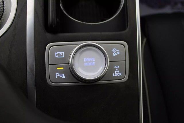 Photo of 2023 Blue Genesis GV80