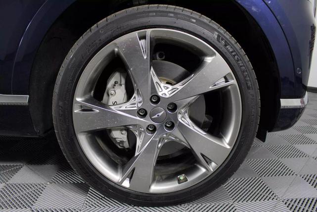 Photo of 2023 Blue Genesis GV80