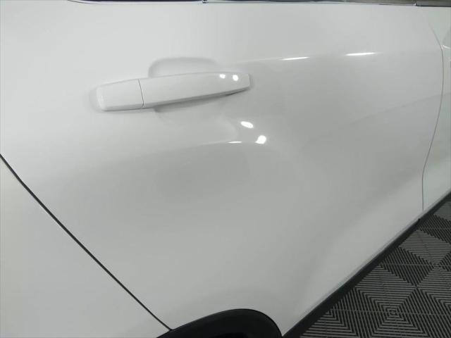 Photo of 2020 Summit White Chevrolet Trax