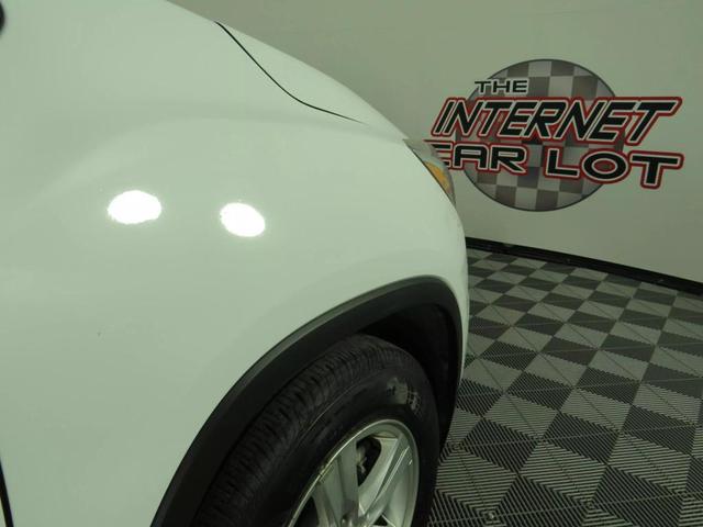Photo of 2020 Summit White Chevrolet Trax